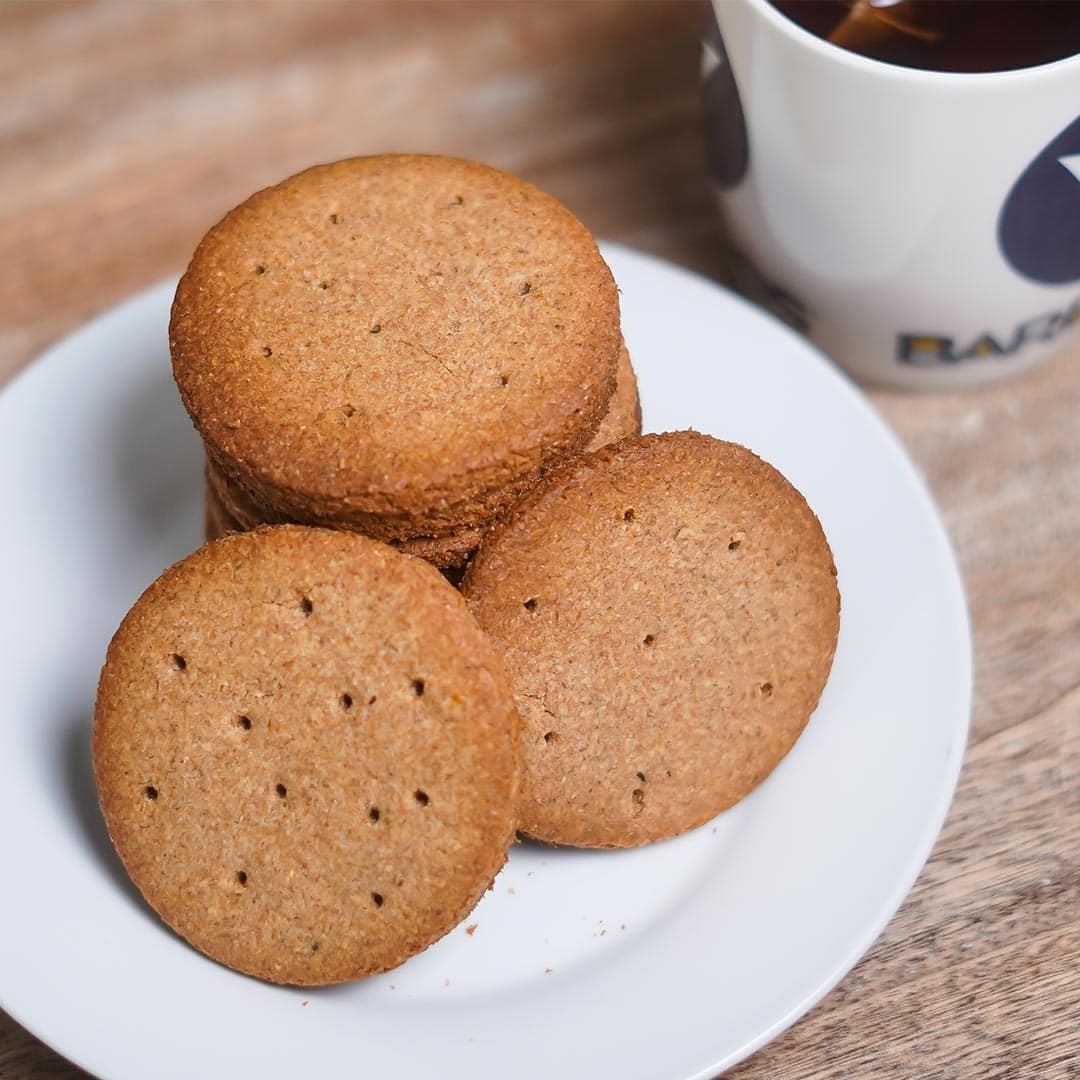 digestive biscuits