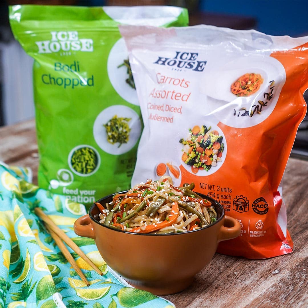 15 Minute Veggie Stir Fry via @eatahfood