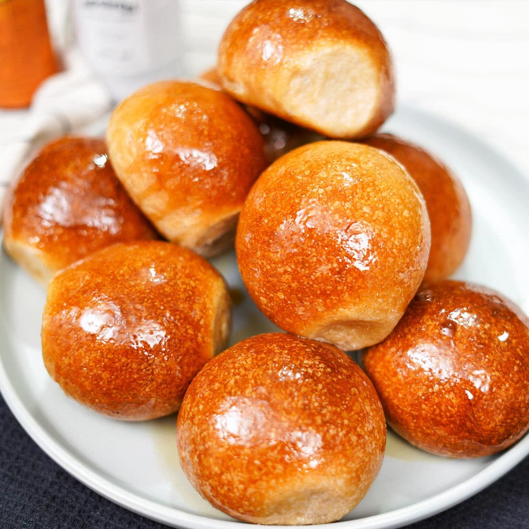 Spiced Buns With Citrus Glaze