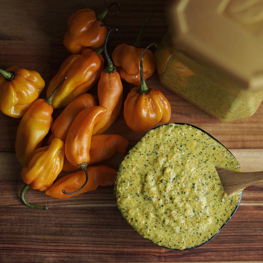 Homemade Pepper Sauce via @eatahfood