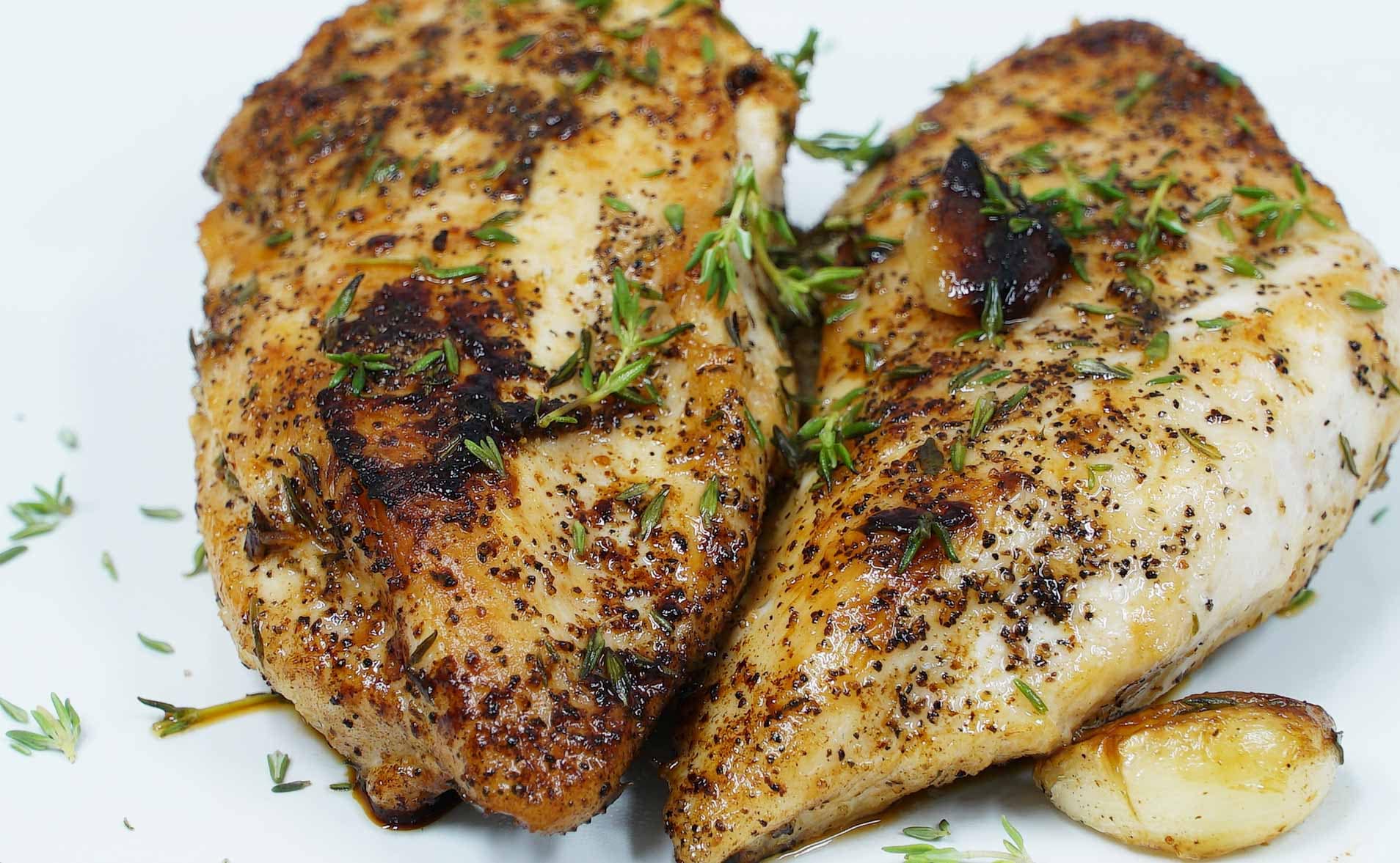 Pan Seared Chicken Breast via @eatahfood