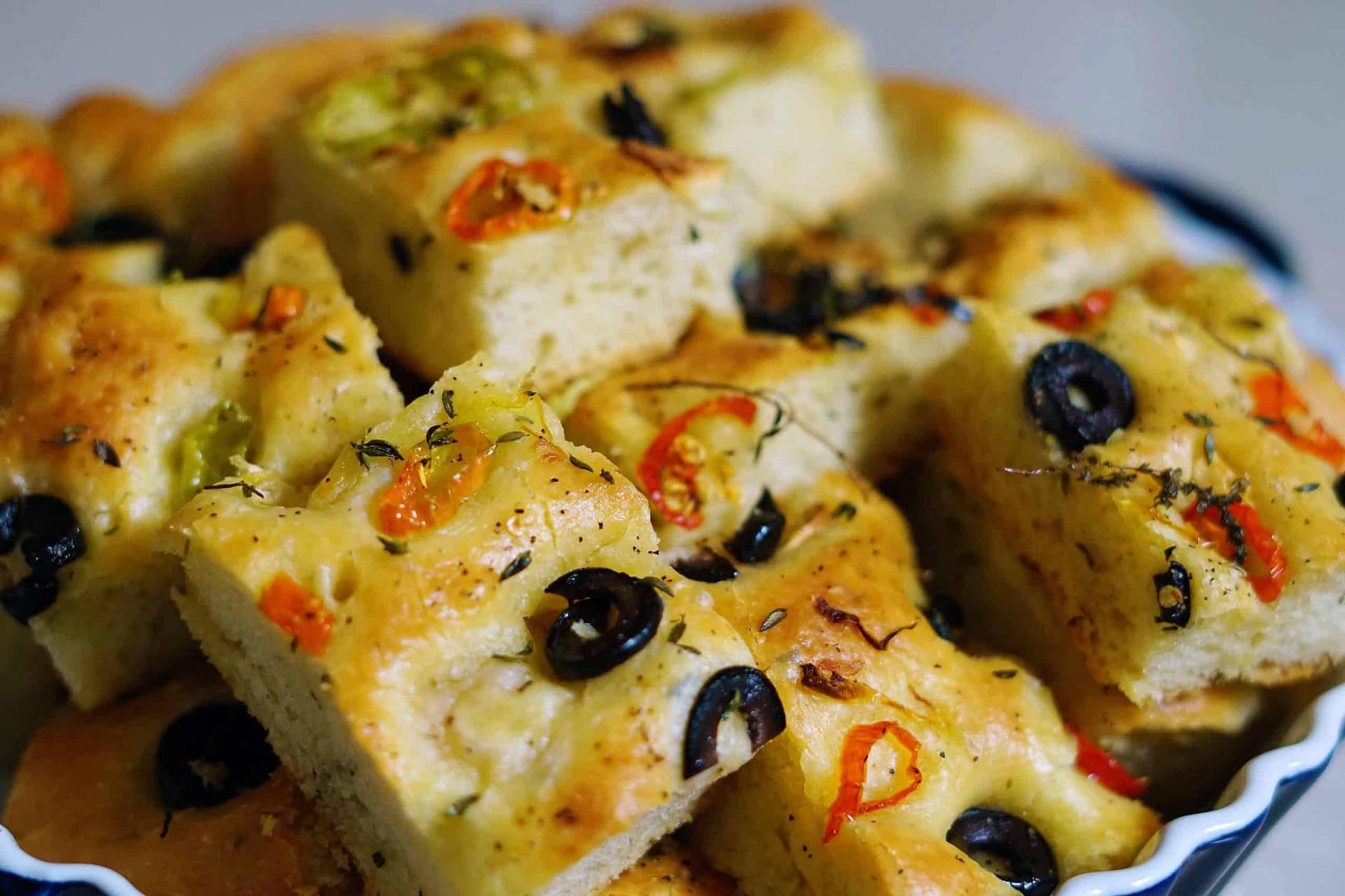 Garlic & Pepper Focaccia via @eatahfood