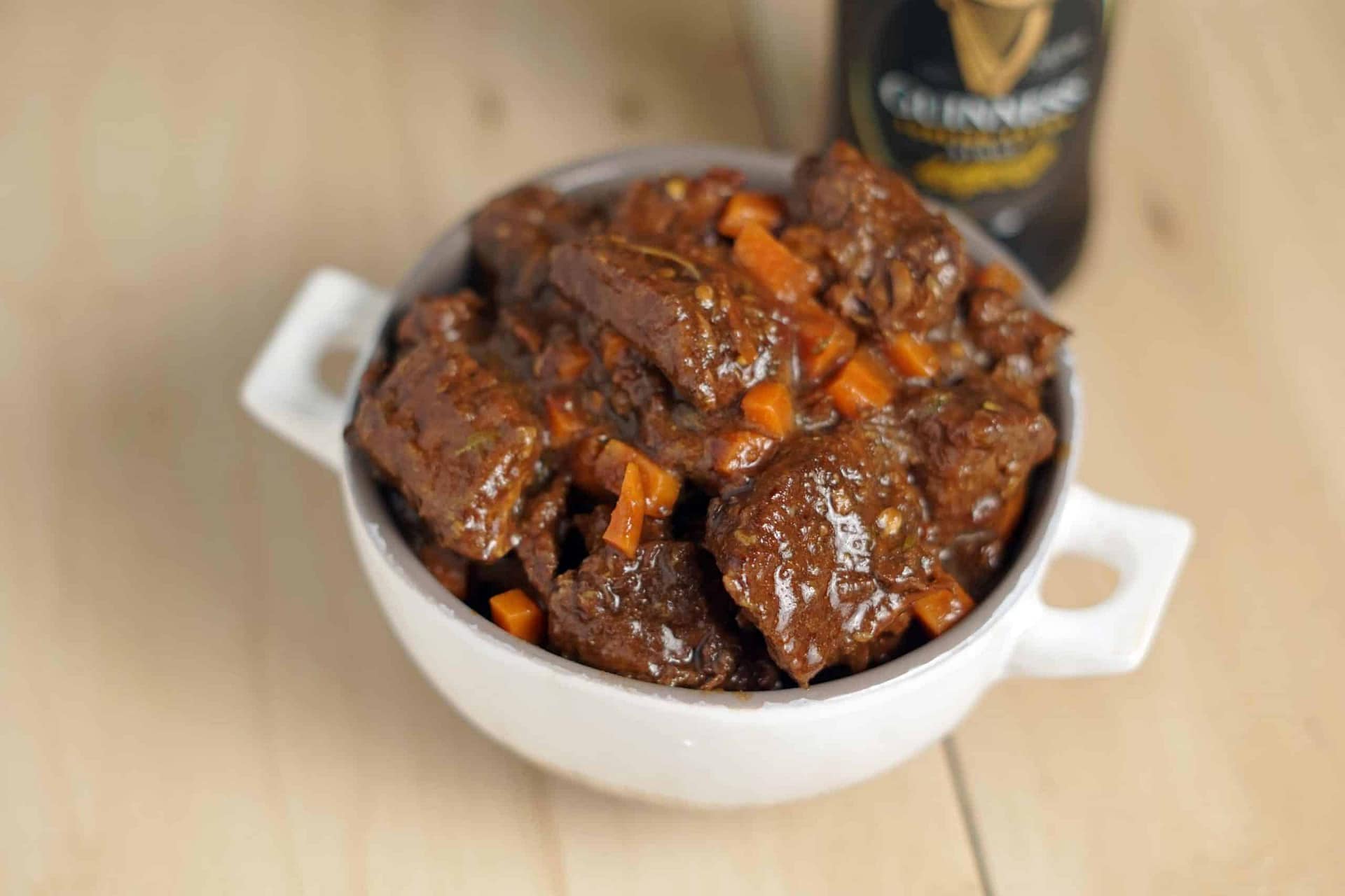 Irish Guinness Beef Stew via @eatahfood
