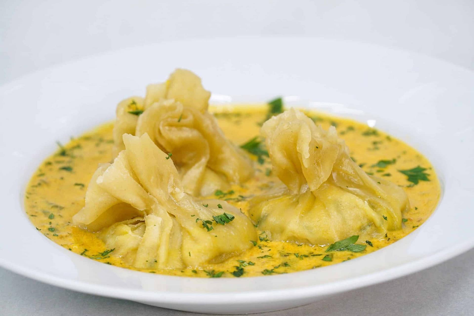 Stuffed Curry Crab Dumplings via @eatahfood