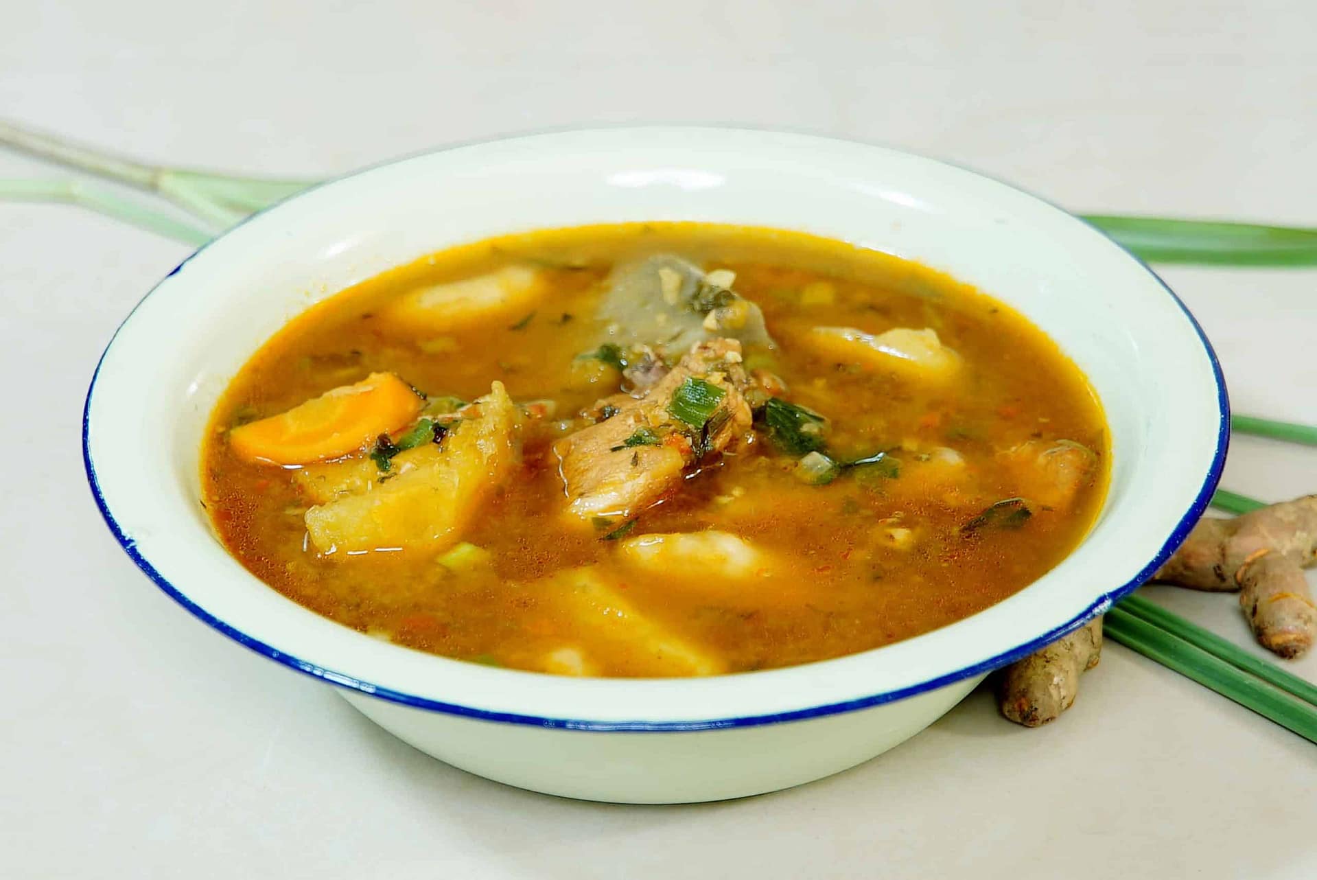 Stewed Chicken Soup via @eatahfood