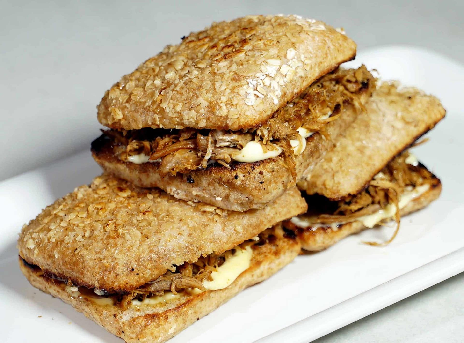 Pulled Pork Sandwiches via @eatahfood