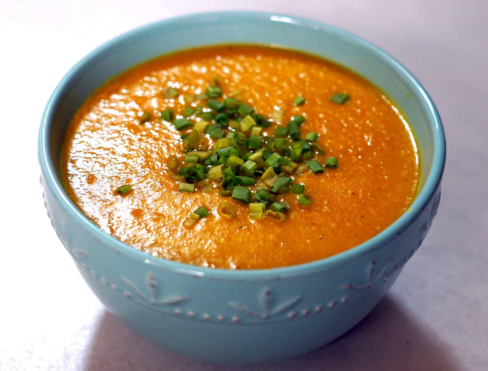 Roasted Carrot Soup via @eatahfood