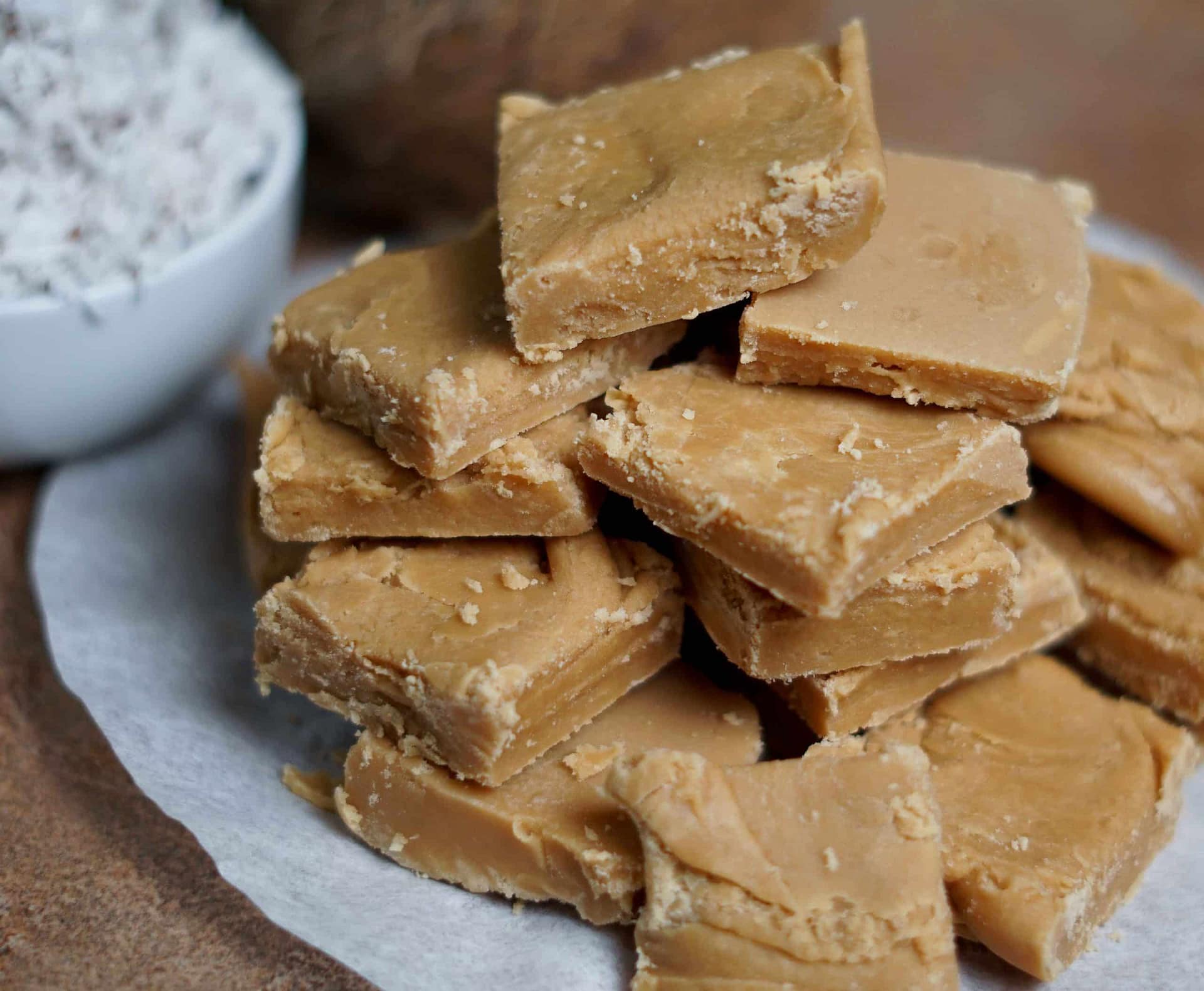 Coconut Fudge via @eatahfood
