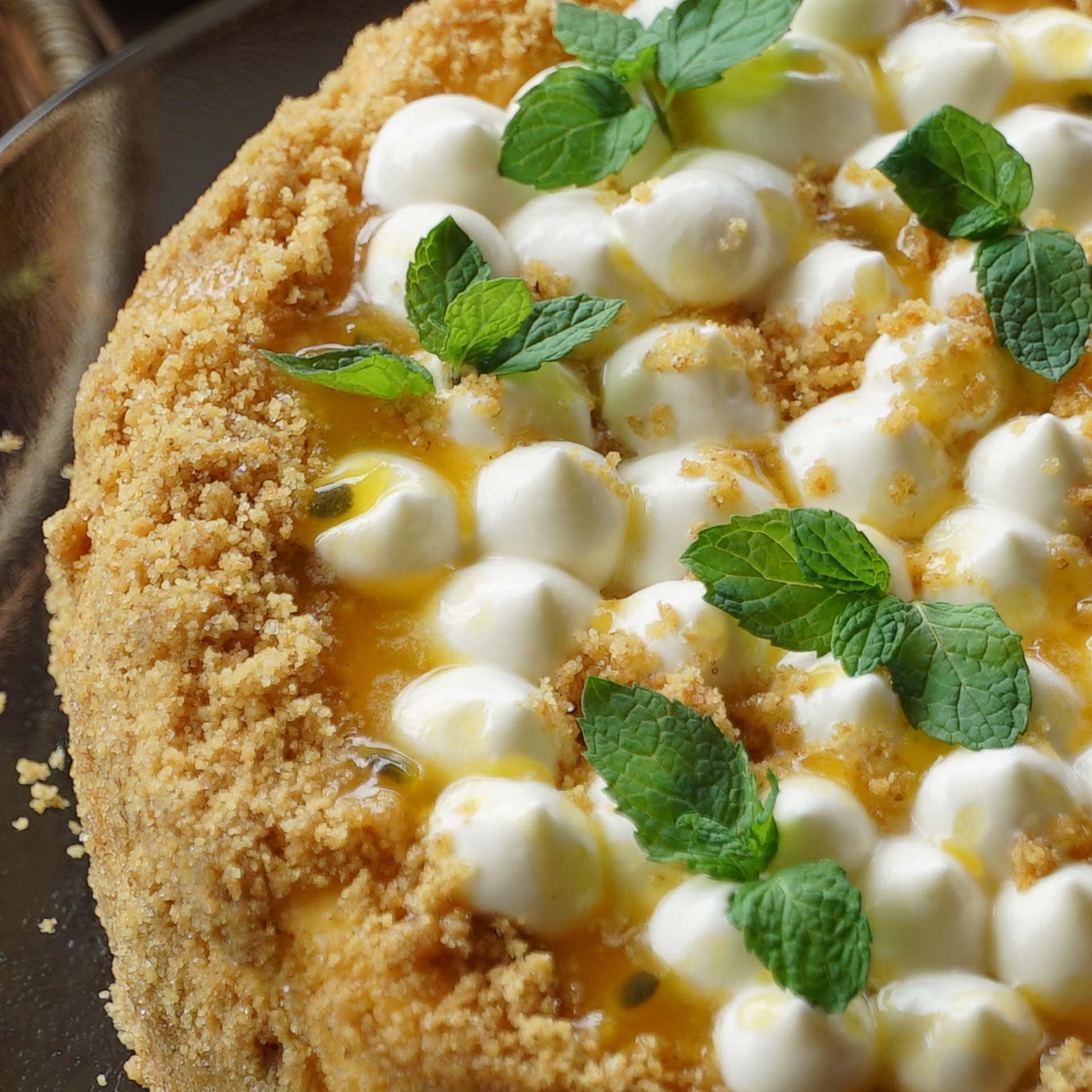 Classic Cheesecake via @eatahfood