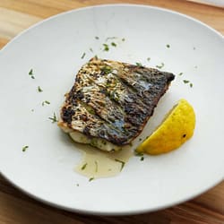 how to season seafood